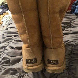 Ugg classic tall tan
